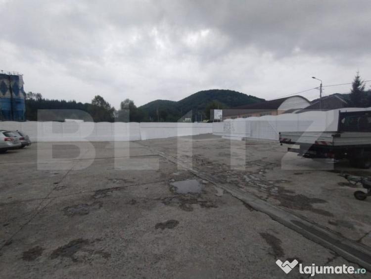 De inchiriat spatiu comercial/hala 1000 mp,curte privata,ora - 4