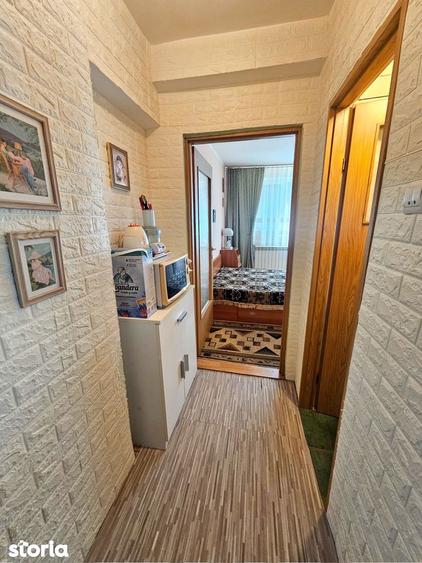 Apartament cu 2 camere decomandat, mobilat în Micro 40