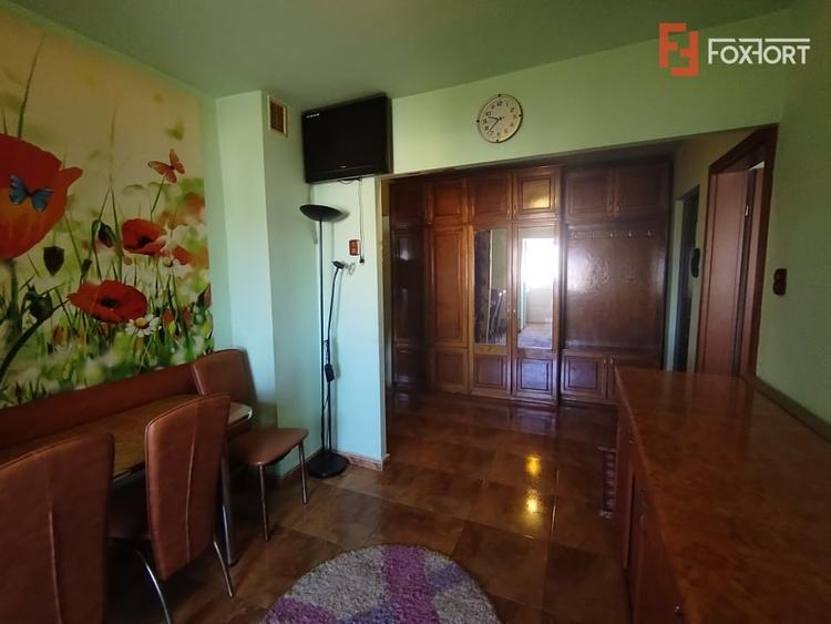 Apartament cu 2 camere decomandat, mobilat în Girocului