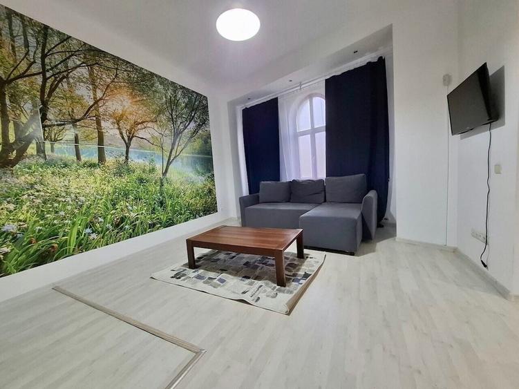 Apartament cu 3 camere decomandat, mobilat în Universitate