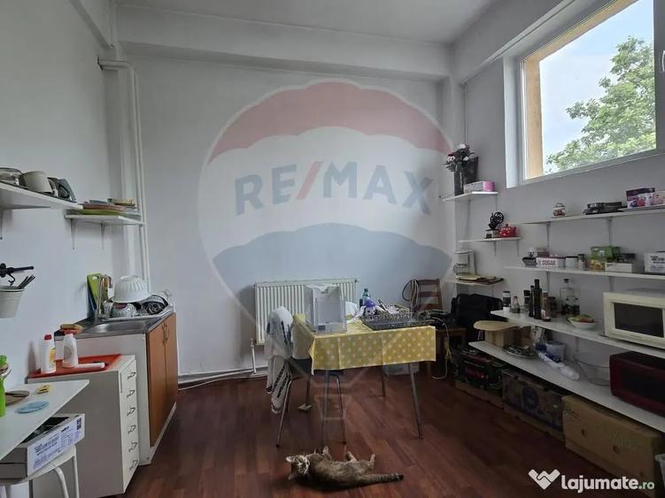 Spa?iu comercial de 600mp de inchiriat in zona Aparato... - 8