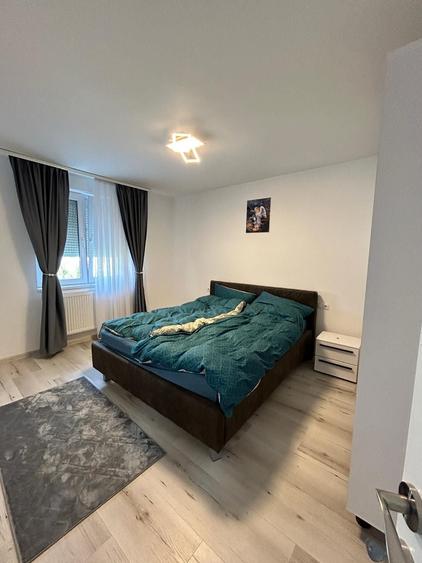 Apartament de vanzare - 4