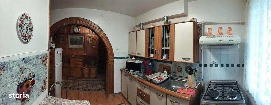 Apartament cu 2 camere nedecomandat în Semicentral