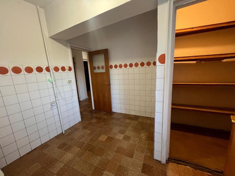 Apartament cu 2 camere decomandat în Unirii