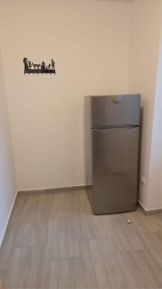 Apartament cu 2 camere decomandat în Baba Novac