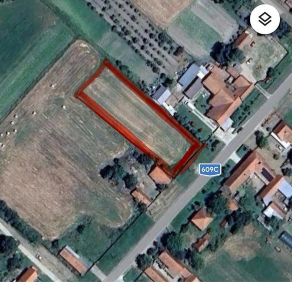 Teren de 2158 mp, în Balinț