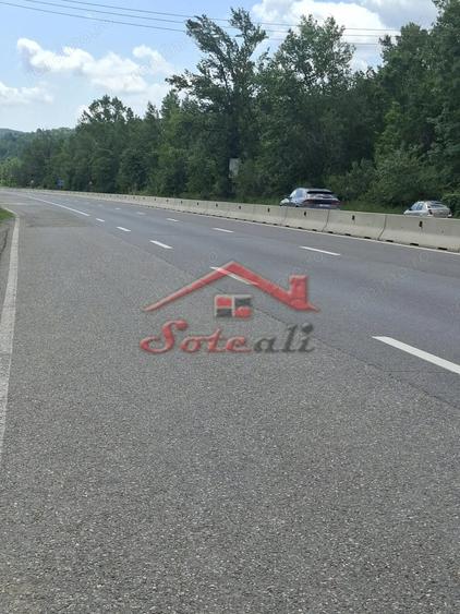 Teren de 16949 mp, în Cornu