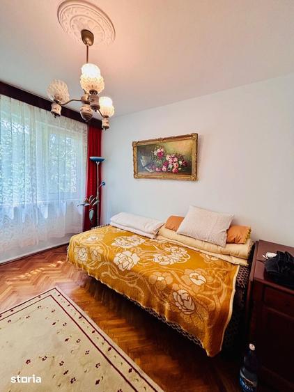 Apartament cu 3 camere de vanzare , 1 Decembrie, Titan, Piata Minis - 17