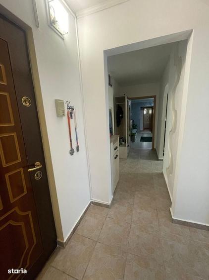 Apartament cu 3 camere în Est