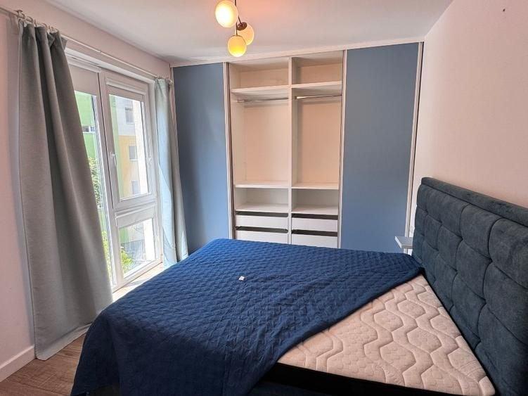 Apartament cu 2 camere semidecomandat, mobilat în Girocului