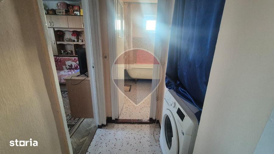 Apartament cu 2 camere semidecomandat în Central