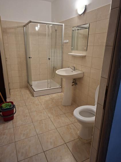 Garsonieră decomandată în Florești
