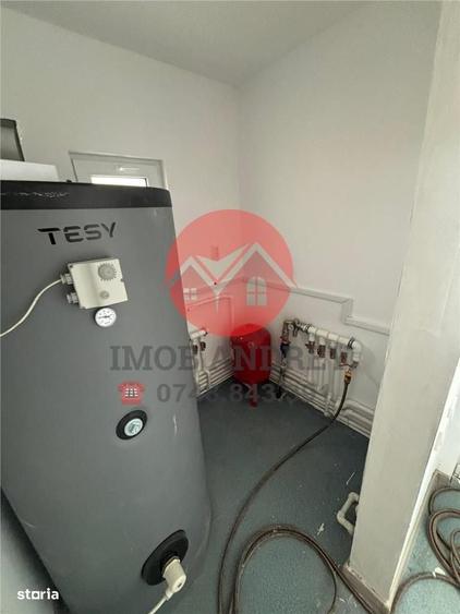 Casă cu 4 camere cu Teren 300 Mp în Central