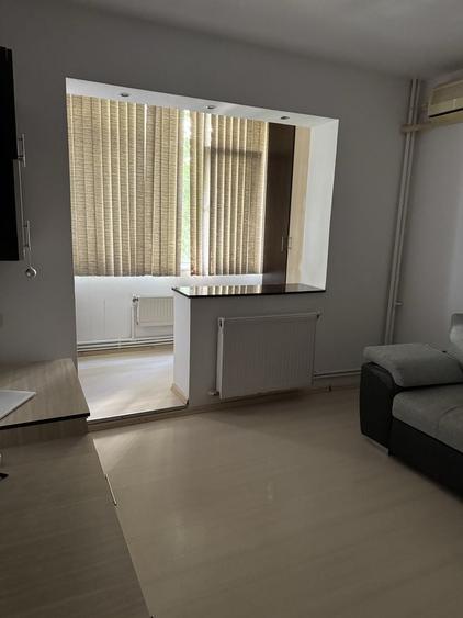 Apartament cu 2 camere decomandat în Alexandru cel Bun