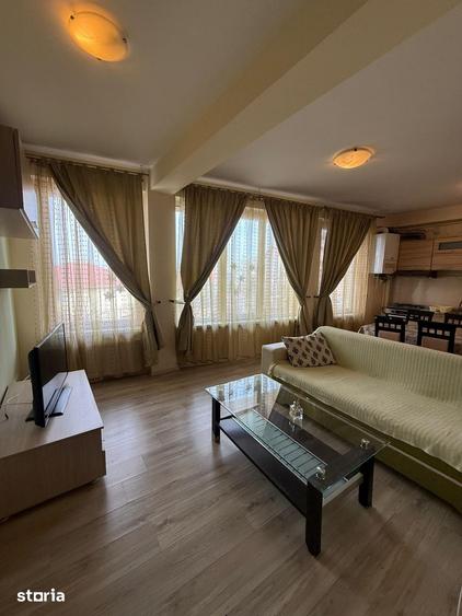 Apartament cu 3 camere semidecomandat în Zorilor