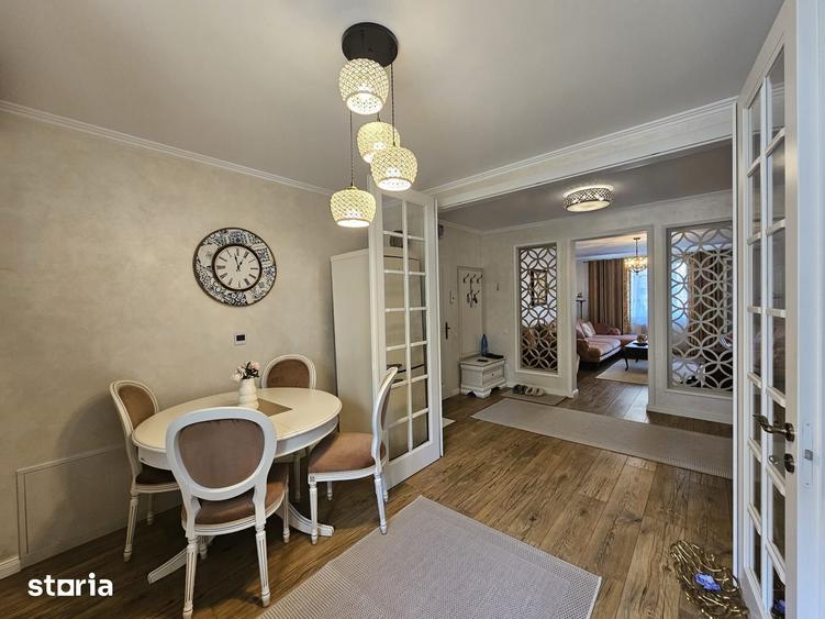 Apartament cu 3 camere decomandat în Central
