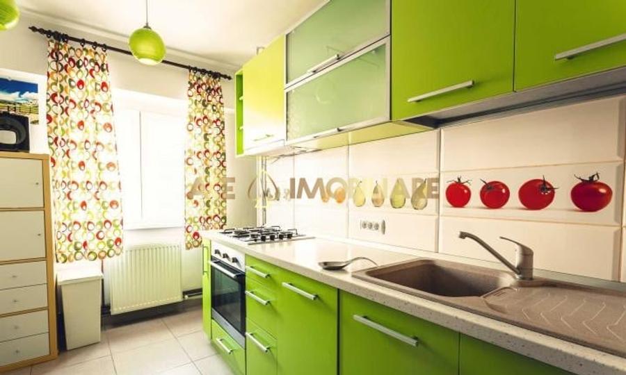 Apartament cu 3 camere decomandat, mobilat în Unirii