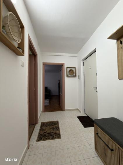 Apartament cu 2 camere decomandat în Bucovina