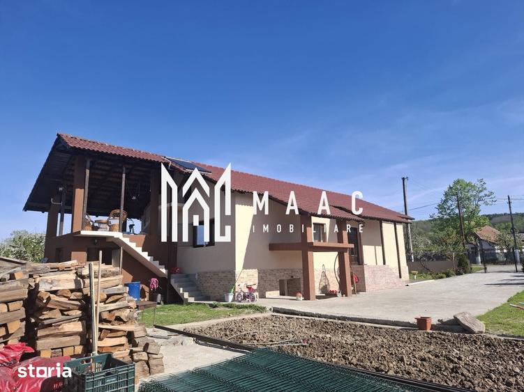 Casă cu 4 camere cu Teren 1556 Mp în Bărbătești