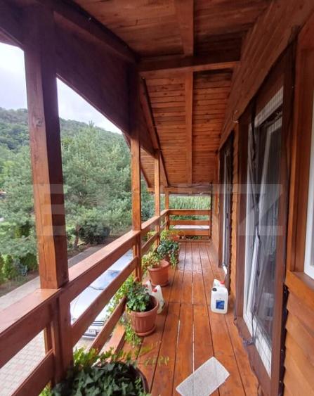 Casa individuala 5 camere, teren 2800 mp in Moldovenesti - 13