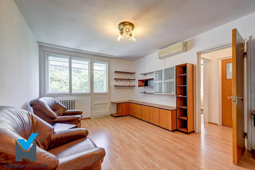 Inchiriere apartament 2 camere Parcul Moghioros - strada Pascani