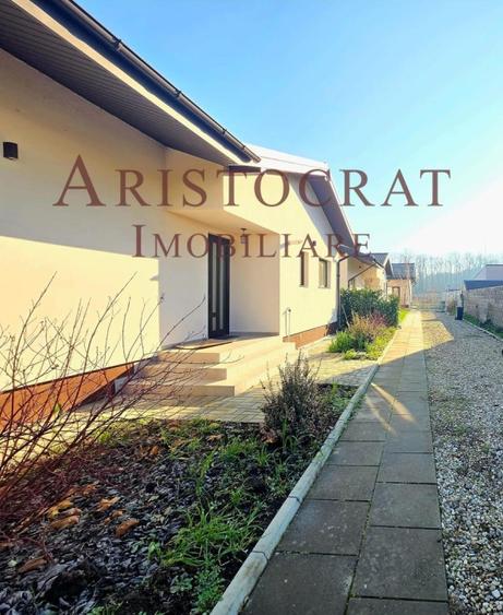 Casa parter zona centrala - 2