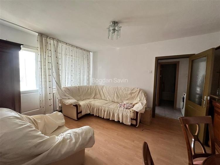 Apartament 3 camere semidecomandat, Podu Ros - Cantemir Apartament 3 camere semidecomandat, Podu Ros - Cantemir
