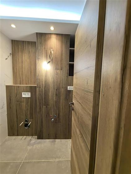 Apartament cu 3 camere Superb in Complex - 12