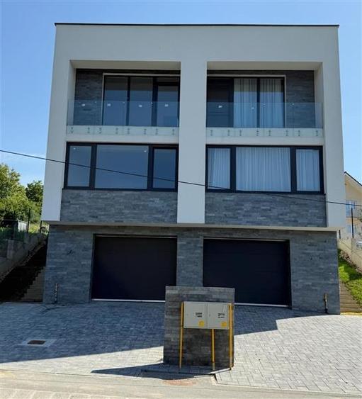 Duplex  -  Dambul Rotund -  S+P+E , - 166 mp suprafata utila - Comision 0 % - 1