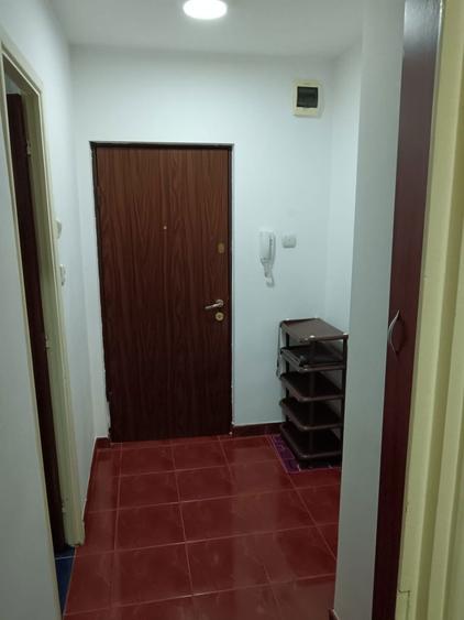 Brancoveanu metrou ,confort 1 decomandat,parter,300 de euro lunar - 8