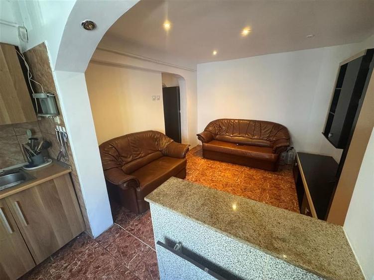Apartament 2 cam, 53 mp utili, et 4/4, zona Ceasul Rau-Primarie - 4