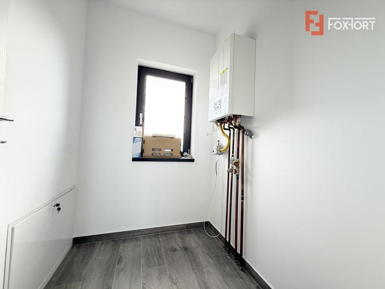 Casa individuala cu 4 camere, situata la drum asfaltat in Sacalaz - 10