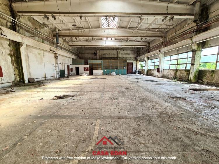 Hale industriale in Campina, 5444 mp total, teren 16.598 mp! - 1