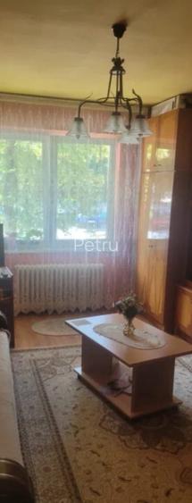 Apartament 3 camere, confort 1, decomandat, str. Livezeni, Targu-Mure? Apartament 3 camere, confort 1, decomandat, str. Livezeni, Targu-Mure?