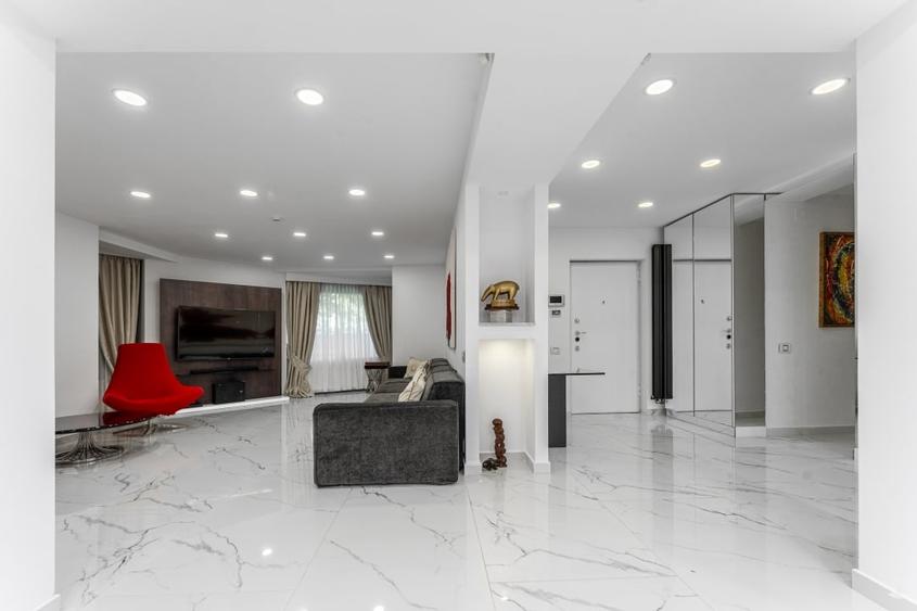 Vila Individuala de Lux in Herastrau - 10 Camere, Cinema, Piscina Reamenajabila - 4