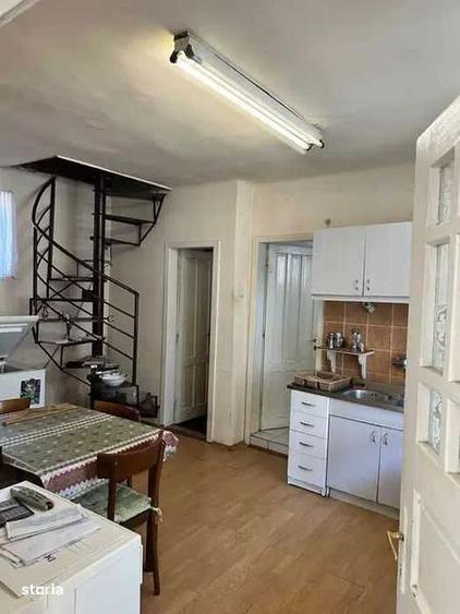 apartament la casa veche, curte, gradina... - 6