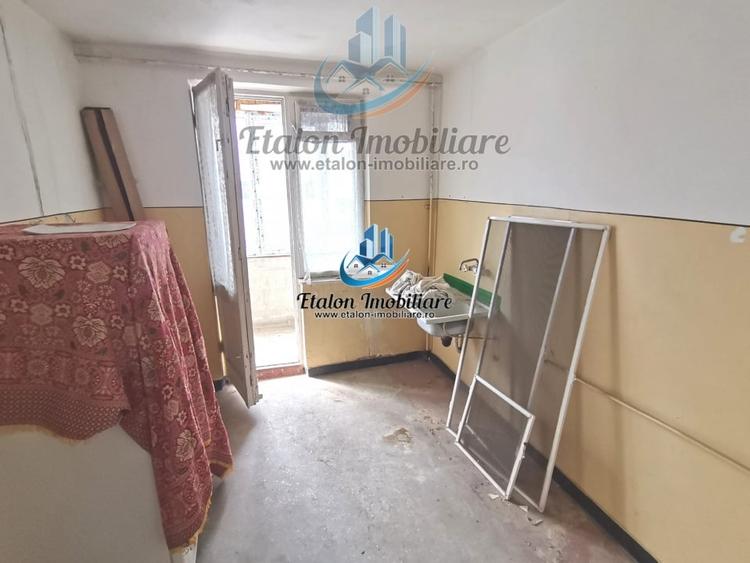 Apartament 2 camere etaj 4/4 Carrefour Precista - 4