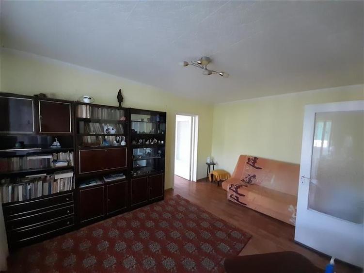 Vanzare apartament 2 camere, zona Nord (ID 718) - 1