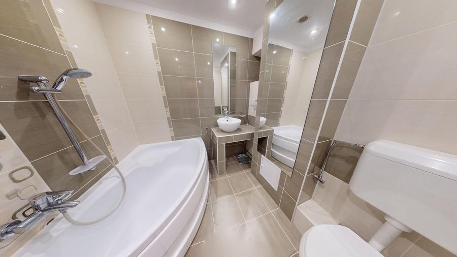 Apartament 4 Camere Racadau - COMISION 0% - - 8