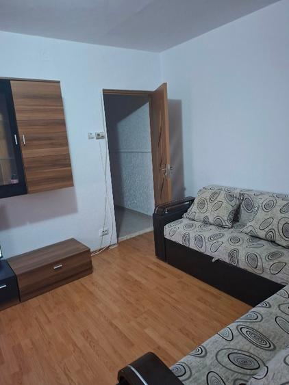 Vind apartament  - 4