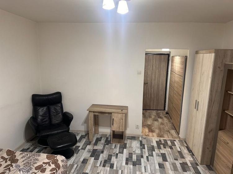 Inchiriez garsonier elev stefanescu - 1