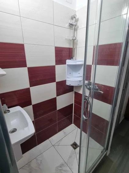 Inchiriez garsoniera - 1