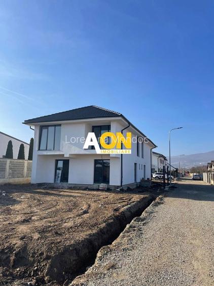 De vanzare 1/2 duplex finisat, 4 camere, 326mp teren, Cetate De vanzare 1/2 duplex finisat, 4 camere, 326mp teren, Cetate