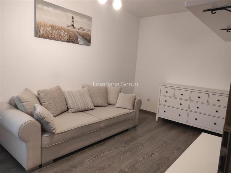 Apartament 2 camere balcon si parcare zona Deventer