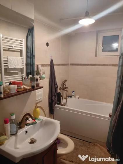 Apartament cu 2 camere decomandat în Ultracentral