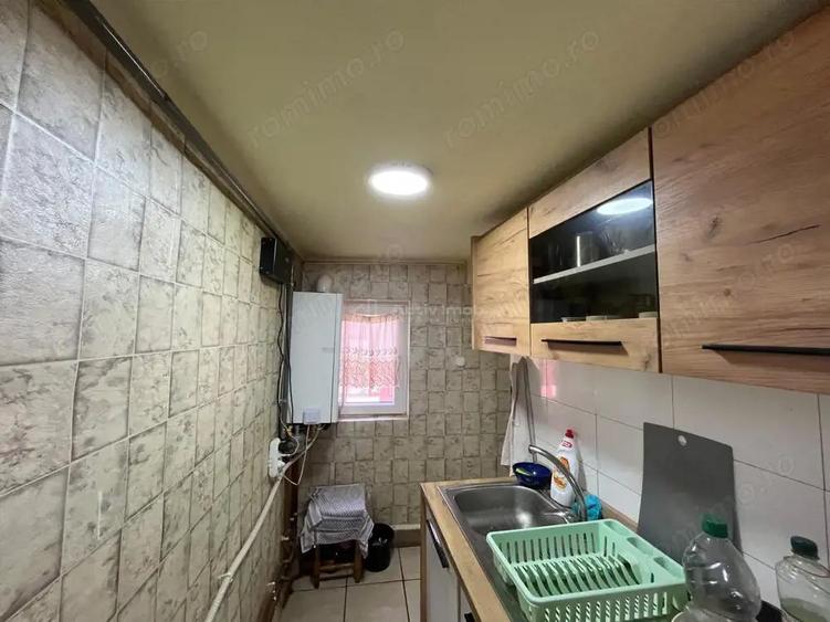 Belint, Casa, 4 Cam., 2.935 Mp. Teren - 12