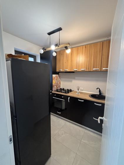 Garsoniera | Hils Pallady | Loc parcare | Centrala | Balcon | Metrou - 7