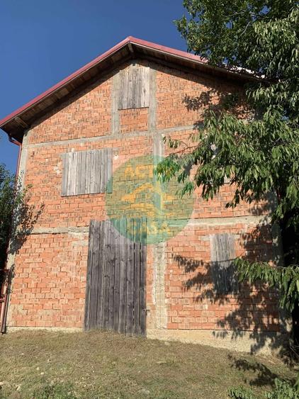 Casa de vanzare, zona Butea-Miclauseni - 4