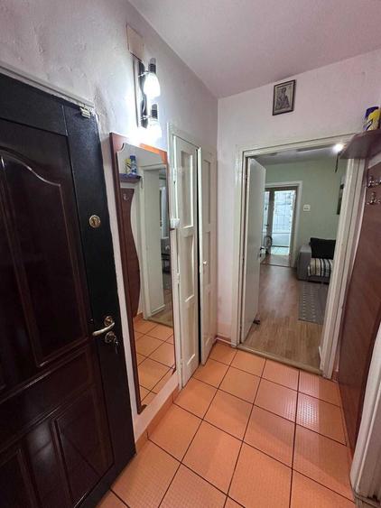 Apartament 3 camere, 66 m2, etaj 2/4 gata de mutat, zona linistita, aproape de Palas - 8