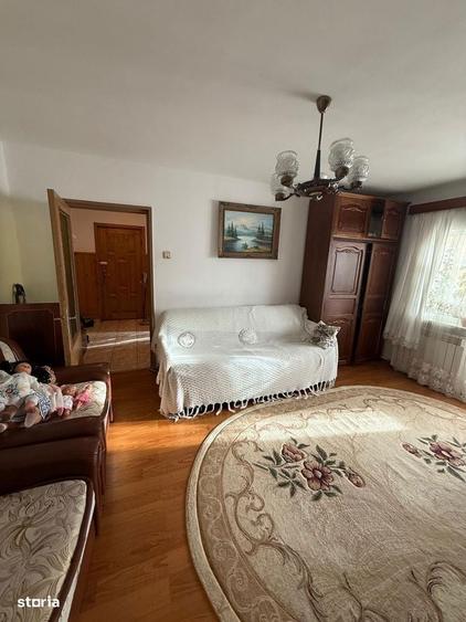 Apartament cu 2 camere semidecomandate, Zamca - 5
